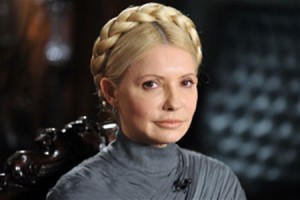 Тимошенко отказалась от медицинского обследования из-за украинских врачей