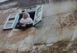 В Казахстане предложили обеспечить жильем старых дев