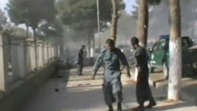 Теракт в афганской мечети: десятки погибших
