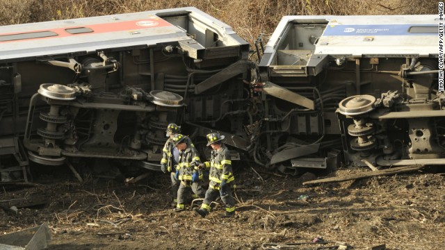 Число пострадавших при крушении поезда в Нью-Йорке выросло до 67