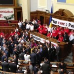На Украине отменили «диктаторские» законы от 16 января