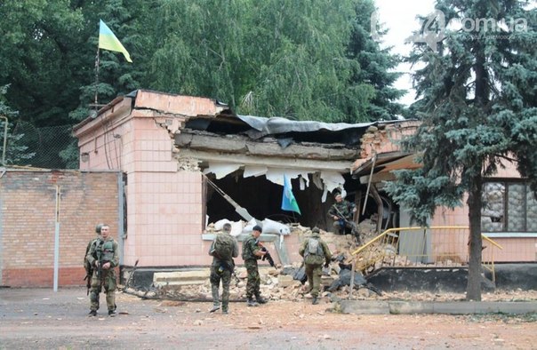 Видео. После штурма военной части в Артёмовске
