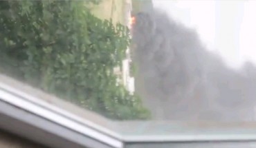 Видео. В Луганской области террористы взорвали бензохранилище