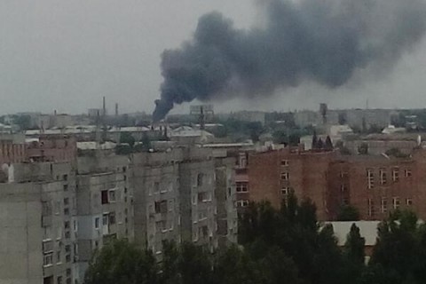 Видео. В двух районах Луганска начался обстрел