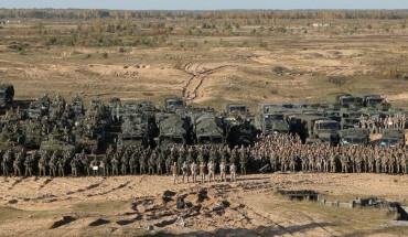 Фото. Армия НАТО сделала подарок Путину на день рождения