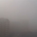 Видео. Мосвку накрыл ядовитый туман. Жителям рекомендуют не выходить на улицу